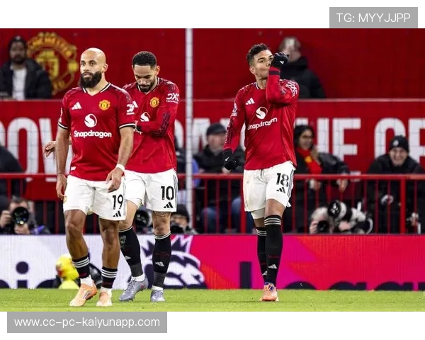 曼联谋划大动作，瞄准德布劳内式中场策划者引爆赛场新变革