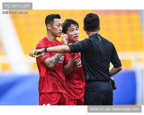 云南玉昆加速引援，徐新与巴乙强援加盟保级阵容